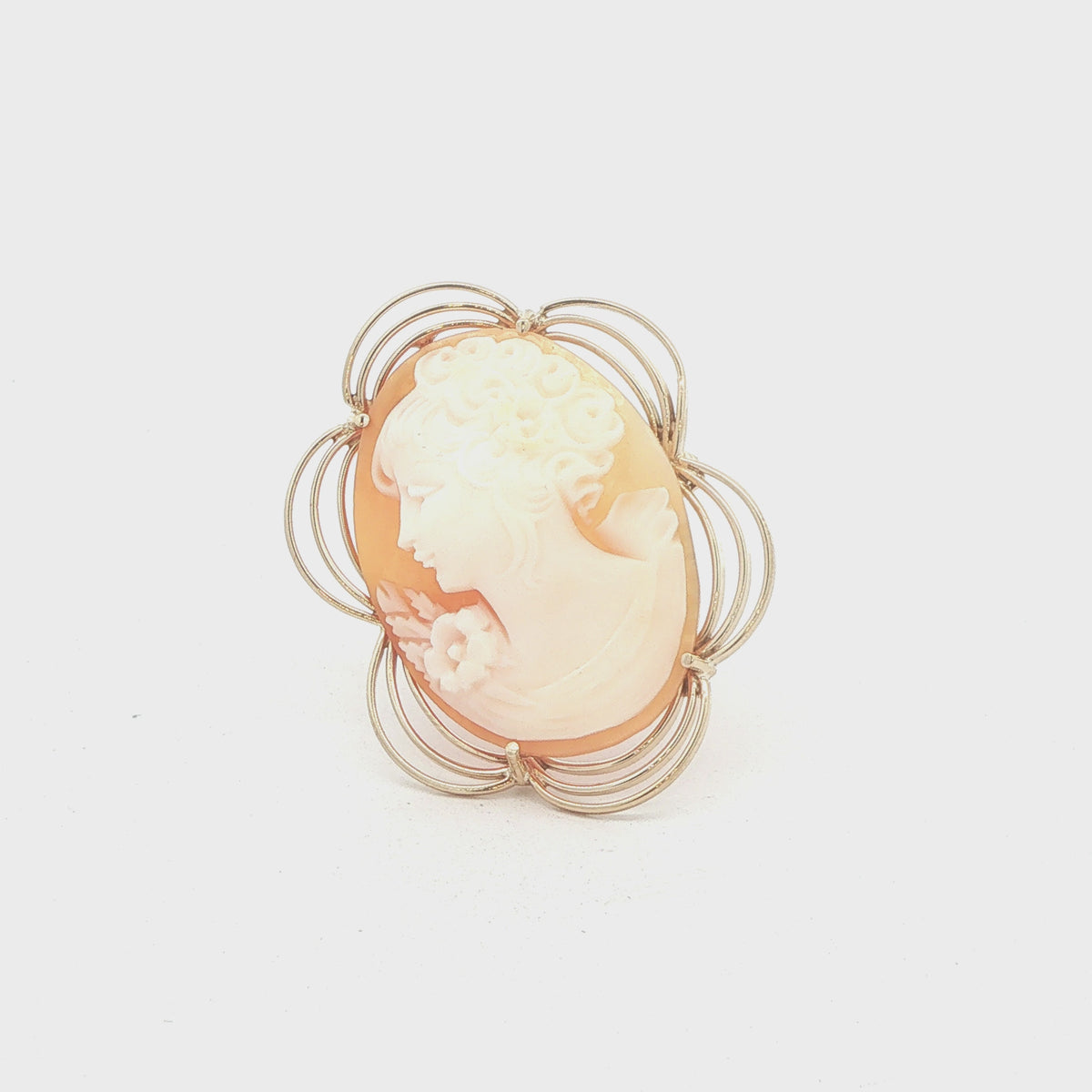 Vintage Circa 1960s Estate 14K Yellow Gold Shell Cameo Brooch Pendant – 37mm