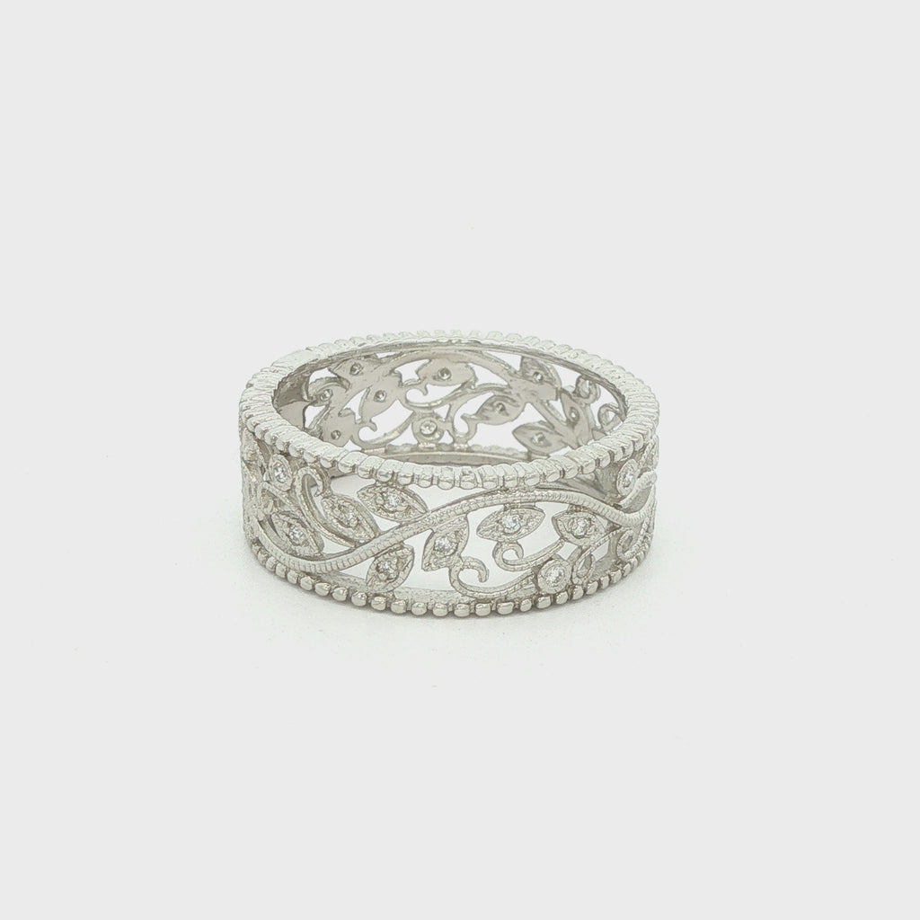 Estate 2000s Vintage Inspired 14K White Gold Openwork Diamond Band Ring 0.10 CTW Size 8.50