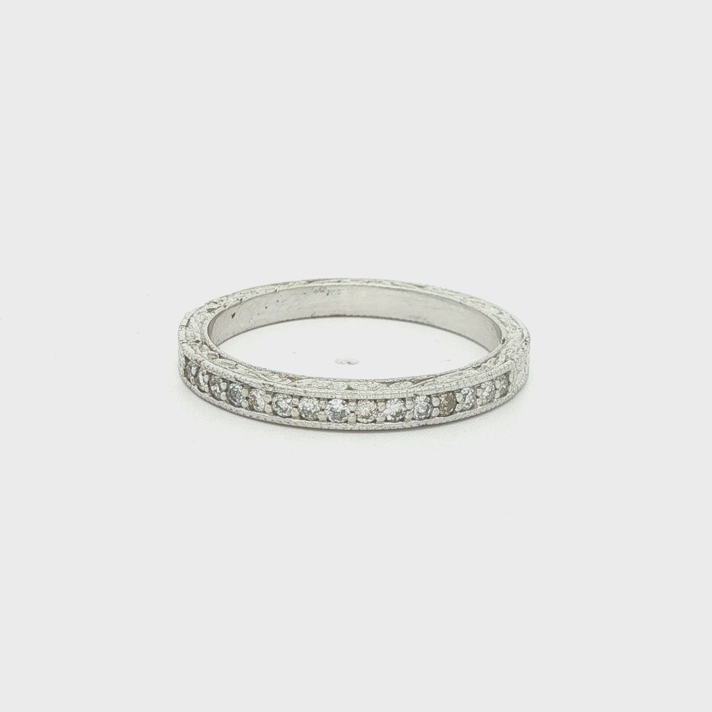 Estate 14K White Gold Diamond Carved Band Ring 0.20 CTW Size 9