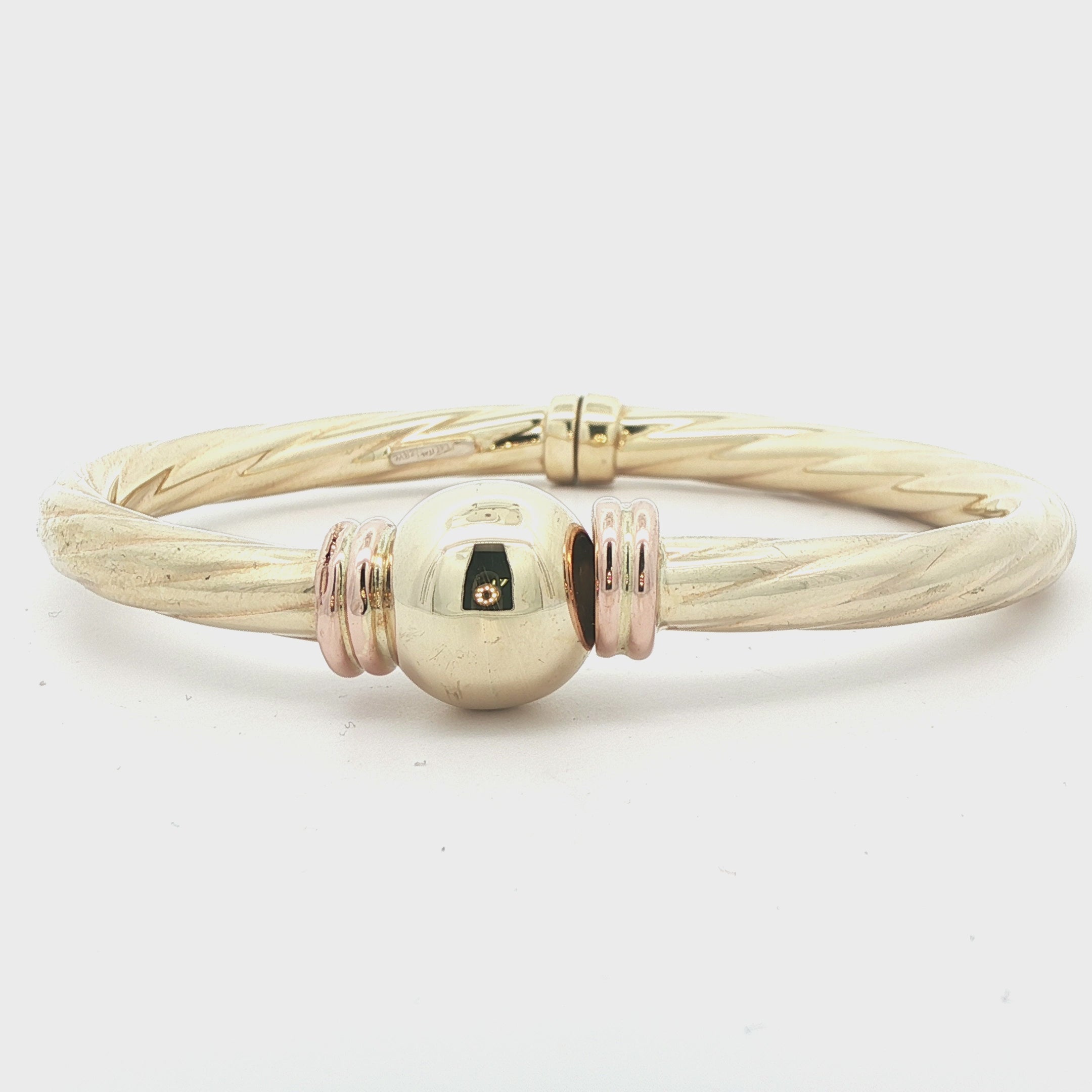 14K Yellow Gold Vintage Estate Tubular Bangle with Ball Clasp,1980