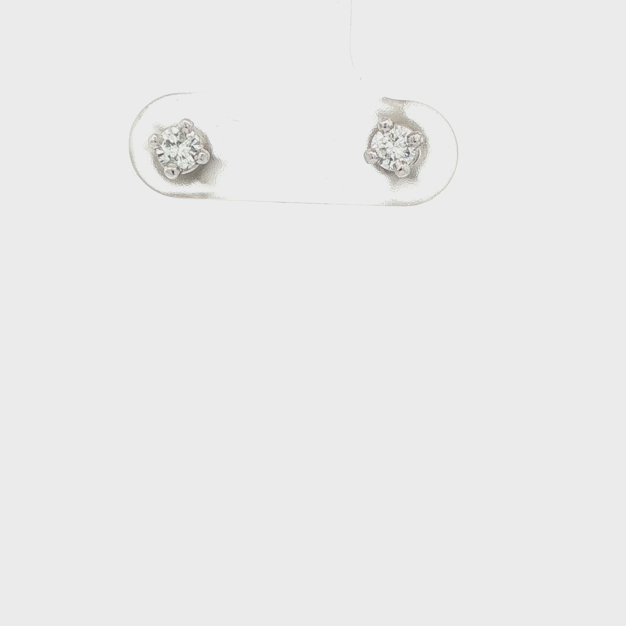 14K White Gold Diamond Stud Earrings - 0.26 CTW VS1