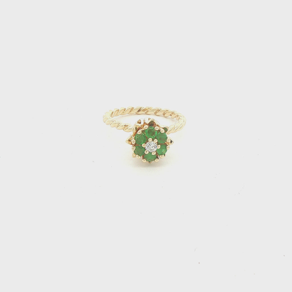 Circa 1980s Estate 14K Yellow Gold Natural Emerald & Diamond Flower Cluster Ring Size 6