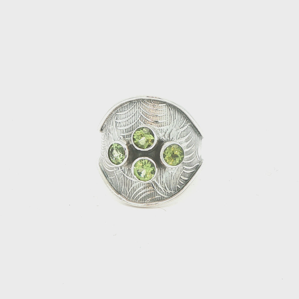 Estate Vintage Sterling Silver Peridot Cluster Ring Size 8