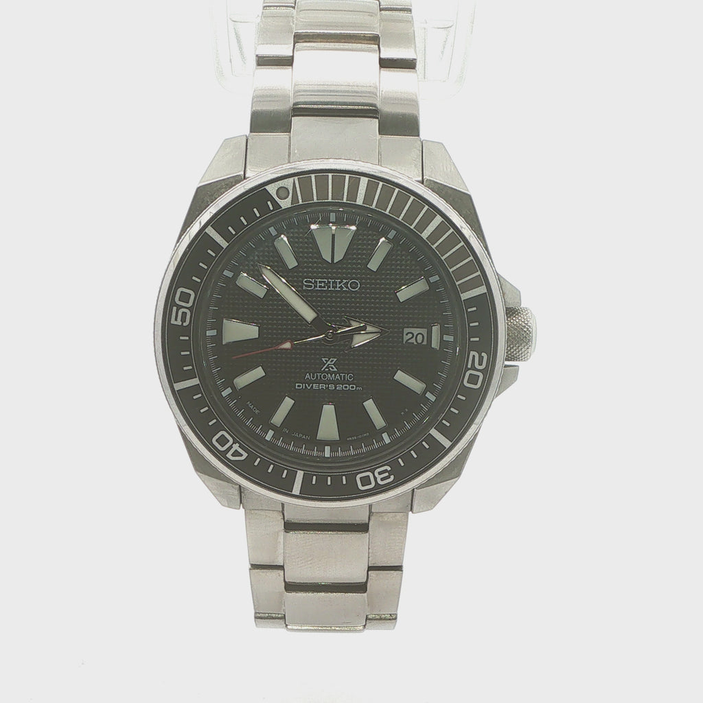 Estate Seiko Prospex Samurai Automatic Diver Watch Ref. 4R35-01V0 circa 2015 Stainless Steel Black Dial