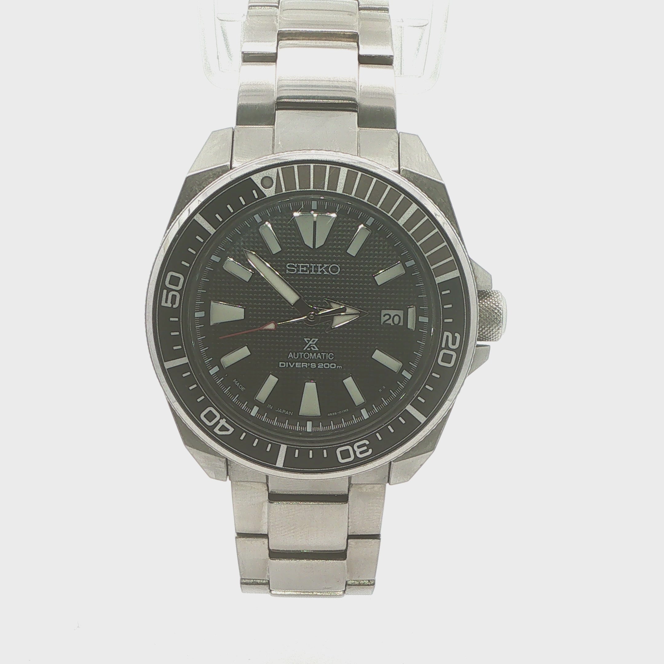 Estate Seiko Prospex Samurai Automatic Diver Watch Ref. 4R35-01V0 circa 2015 Stainless Steel Black Dial