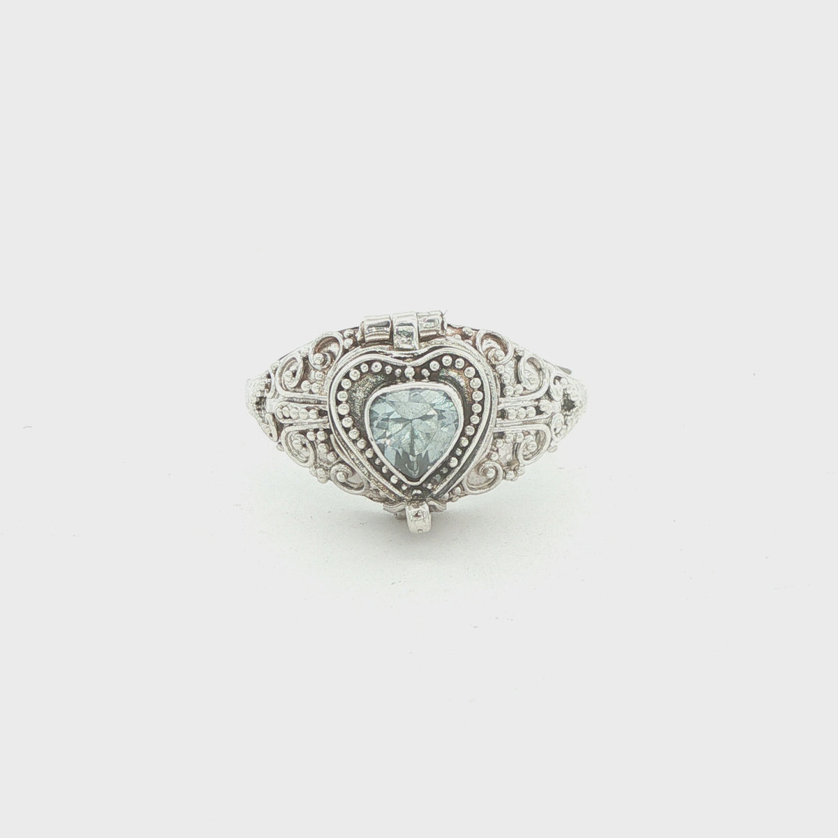 Vintage Estate Sterling Silver Aquamarine Heart Poison Ring – SZ 9