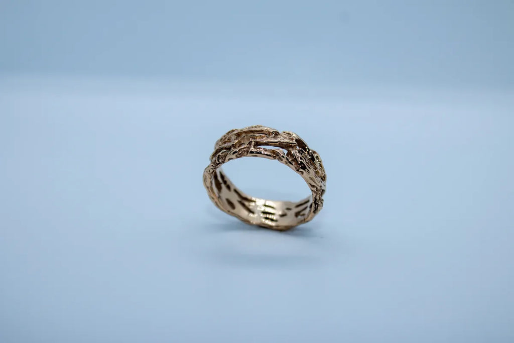 14 K Y/G Sculpture Wedding Band