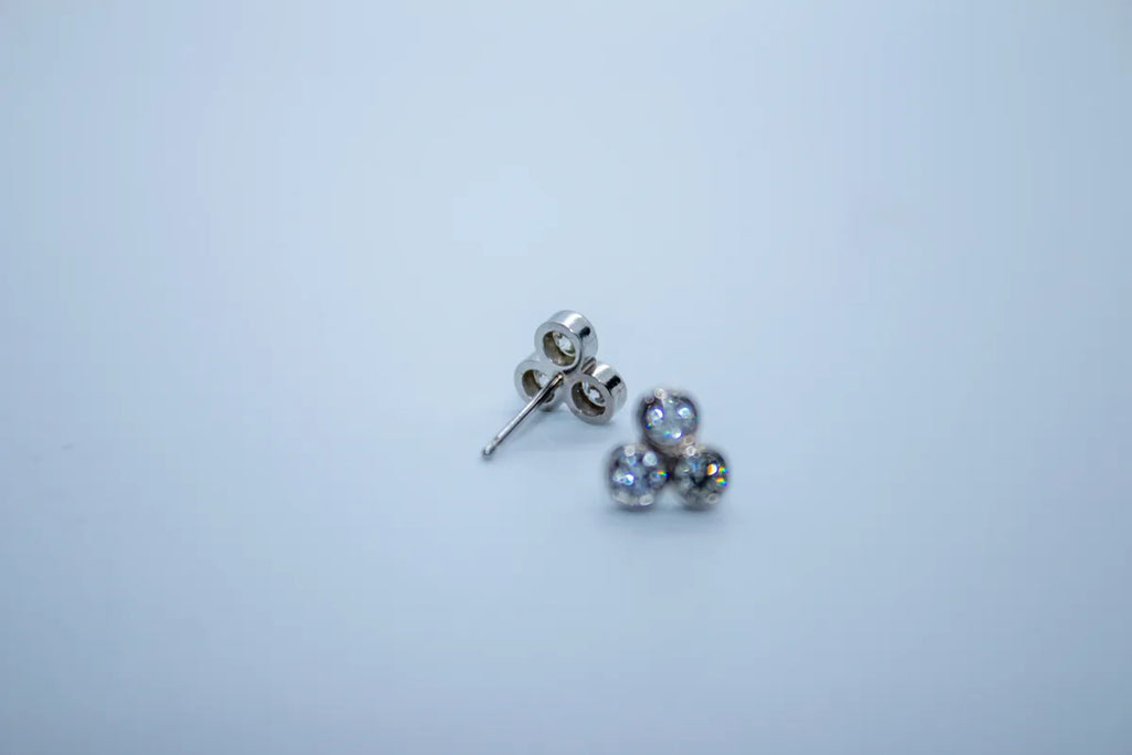 14 K White Gold 3 Stud Diamond Earrings