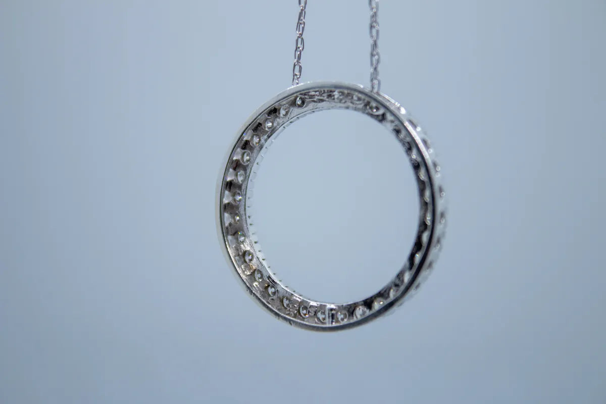 10K White Gold Diamond Pendant