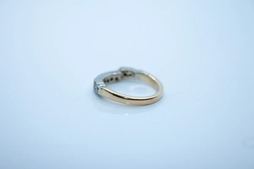14K Yellow Gold Diamond Wedding Band